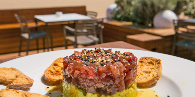 cala-montgo-tartar-atun